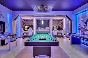 Spielezimmer