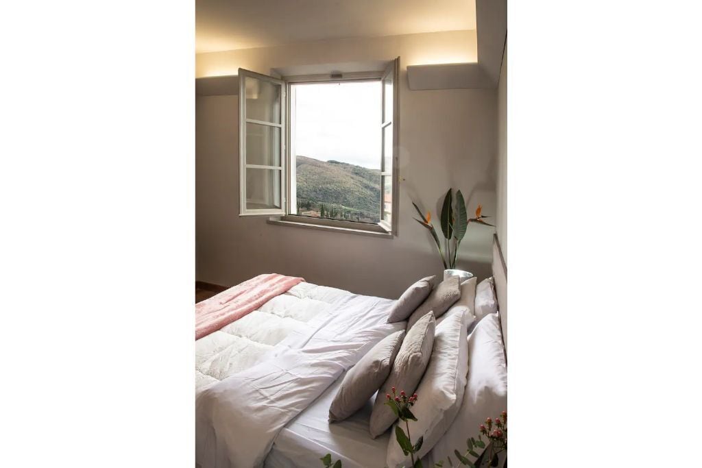 1 soverom, skrivebord, wi-fi og sengetøy