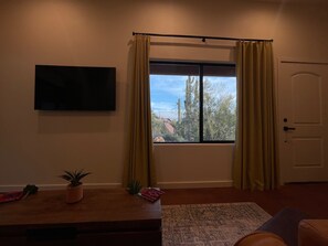 Smart TV, stereo