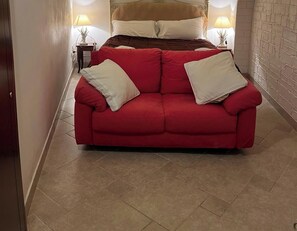 Executive Apartment | 1 bedroom, blackout drapes, soundproofing, iron/ironing board - SUITE DI SAN FRANCESCO (Grottaglie)