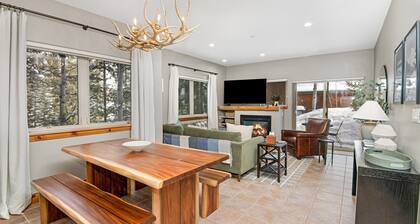 Wonderful East Vail Condo w/Stunning Views, Free Shuttle Access, Hot Tub