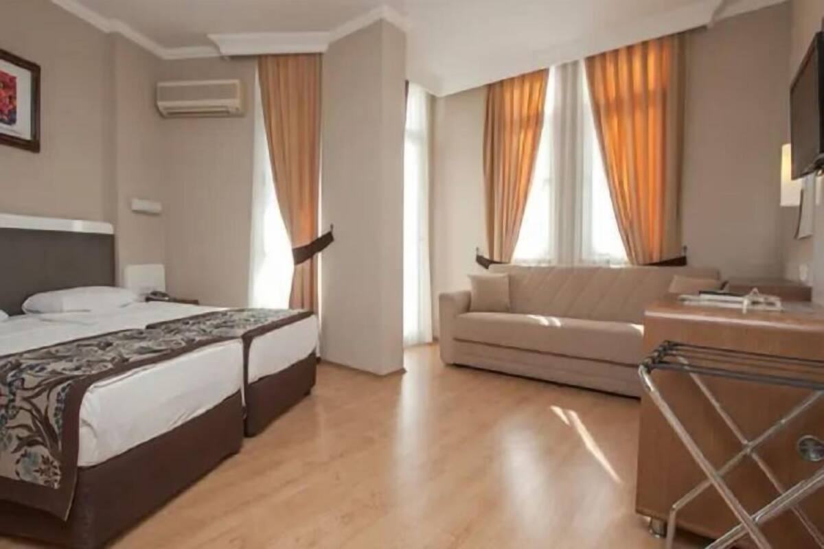 1 bedroom, minibar, in-room safe, desk