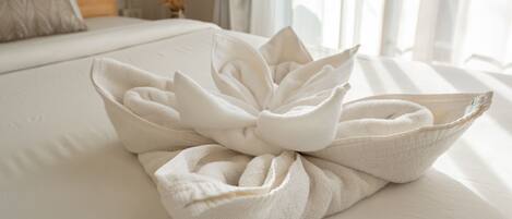 Standard Twin Room (B16) | Individually decorated, individually furnished, desk, free WiFi