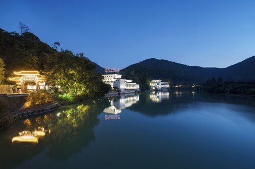 Guangdong Hot Spring Hotel 