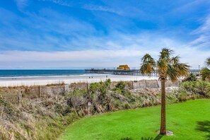Platja a a prop 