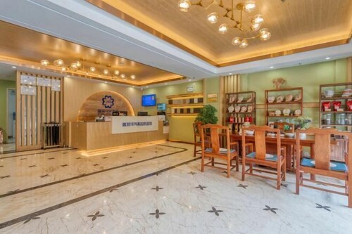 Pu'er 1974 Hotel (Si Lan Bei Store)