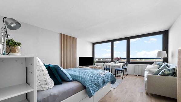 1 bedroom, travel cot, free WiFi