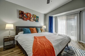 3 bedrooms, desk, free WiFi, bed sheets