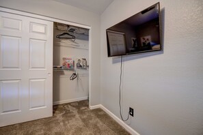 Interior - Superstition Hideaway  (Gold Canyon)