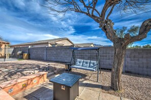 Terrace/patio - Superstition Hideaway  (Gold Canyon)
