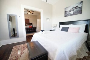 7 bedrooms, iron/ironing board, WiFi