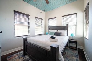 7 habitaciones, tabla de planchar con plancha y wifi 