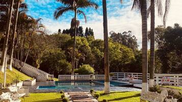 Piscina externa