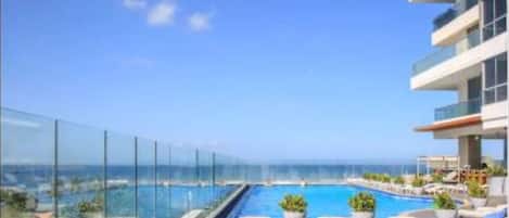 Piscina all'aperto