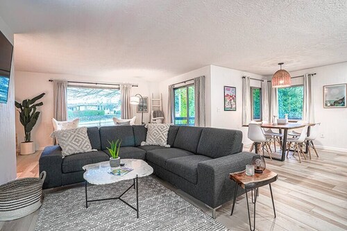 Poulsbo Scandinavian Retreat, 2 blocks to DT