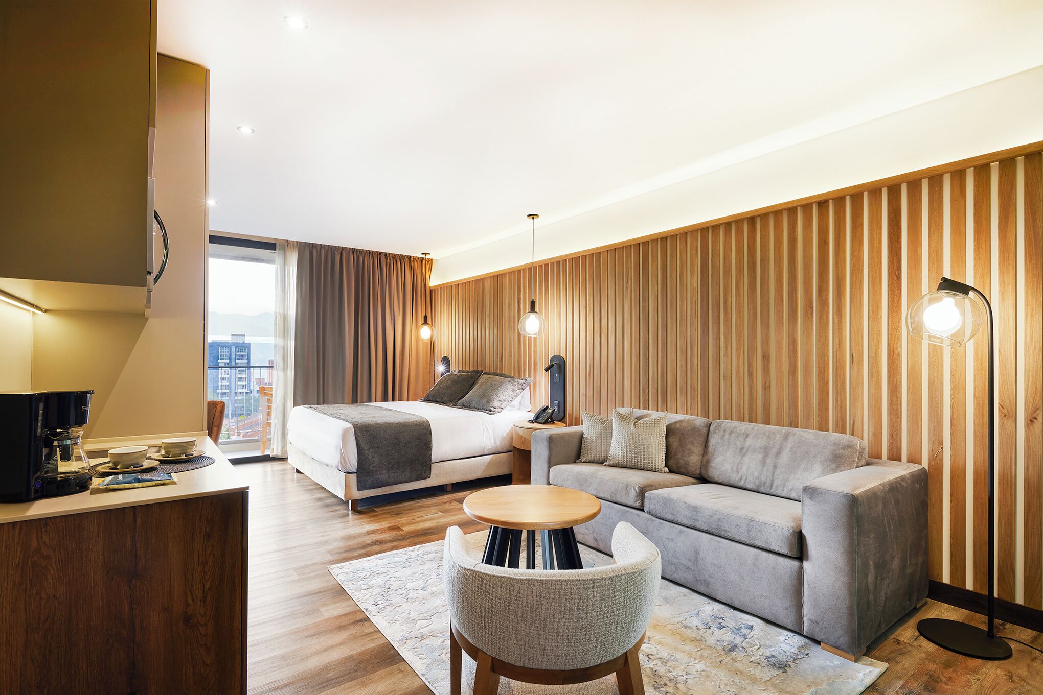 1 chambre, minibar, coffre-fort, décor unique