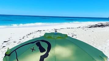 House, 1 Bedroom | Beach