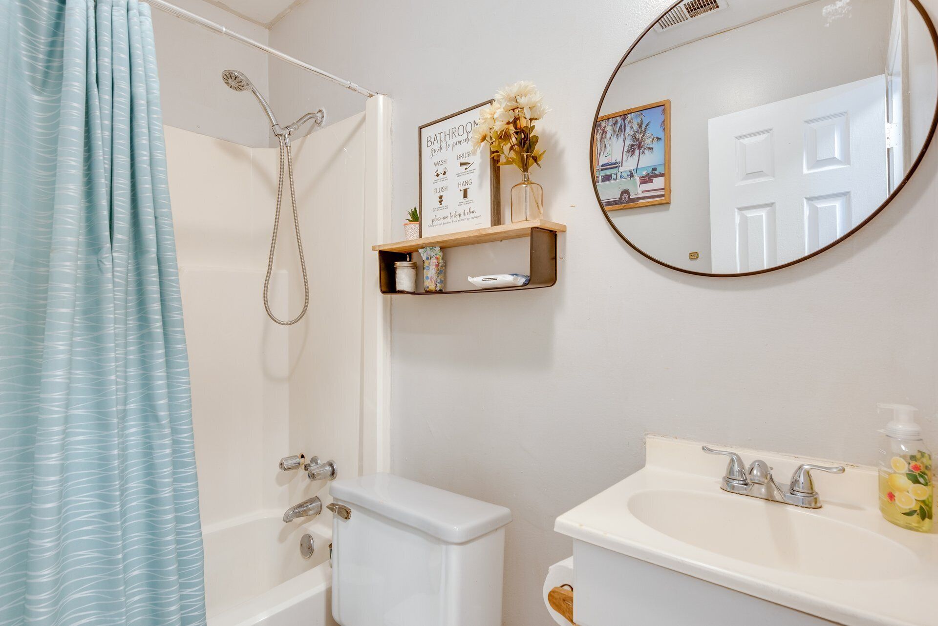 Jetted bath, hair dryer, towels, soap