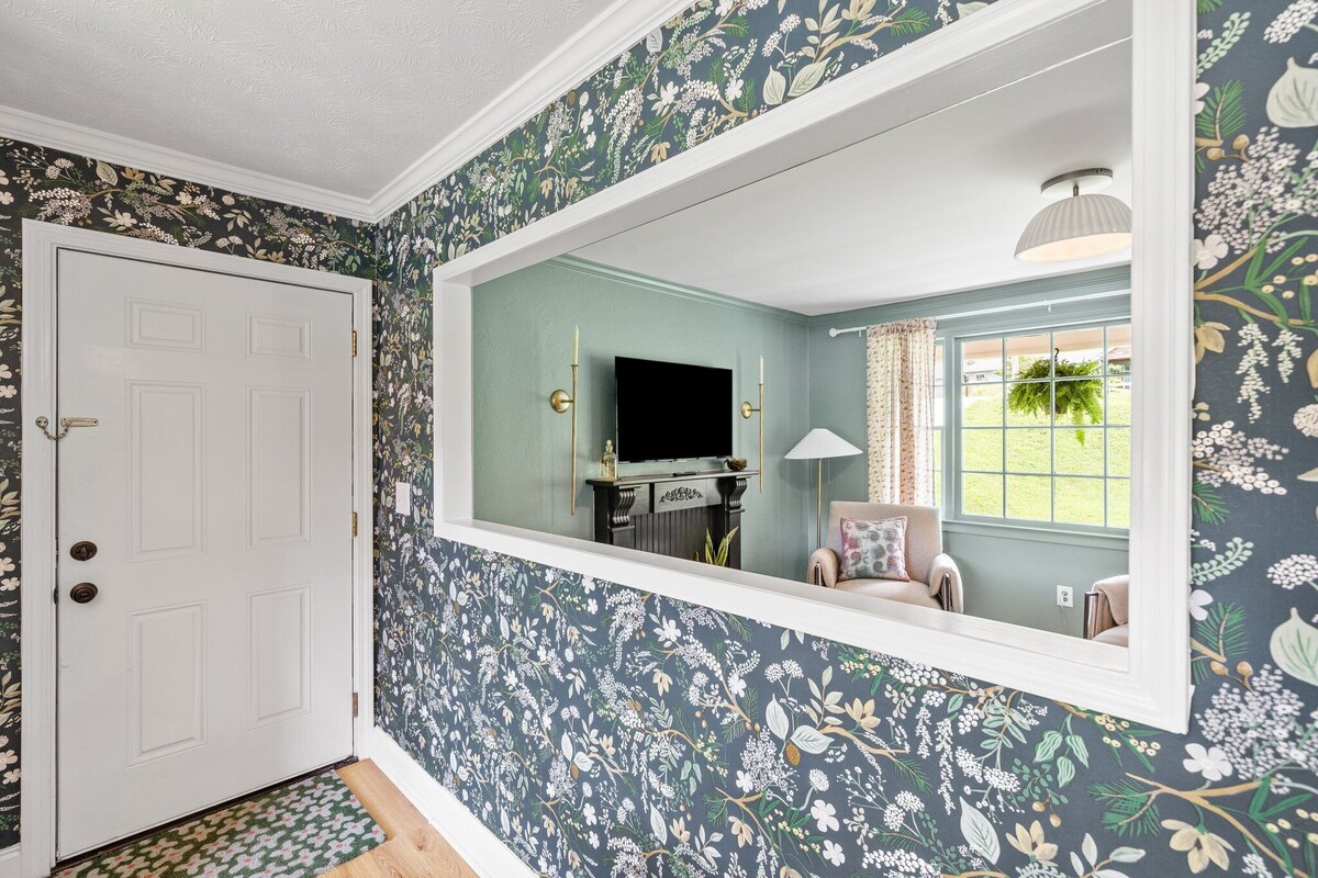 Photo 20 of The Rabbit Hole - cozy retreat in downtown Travelers Rest.