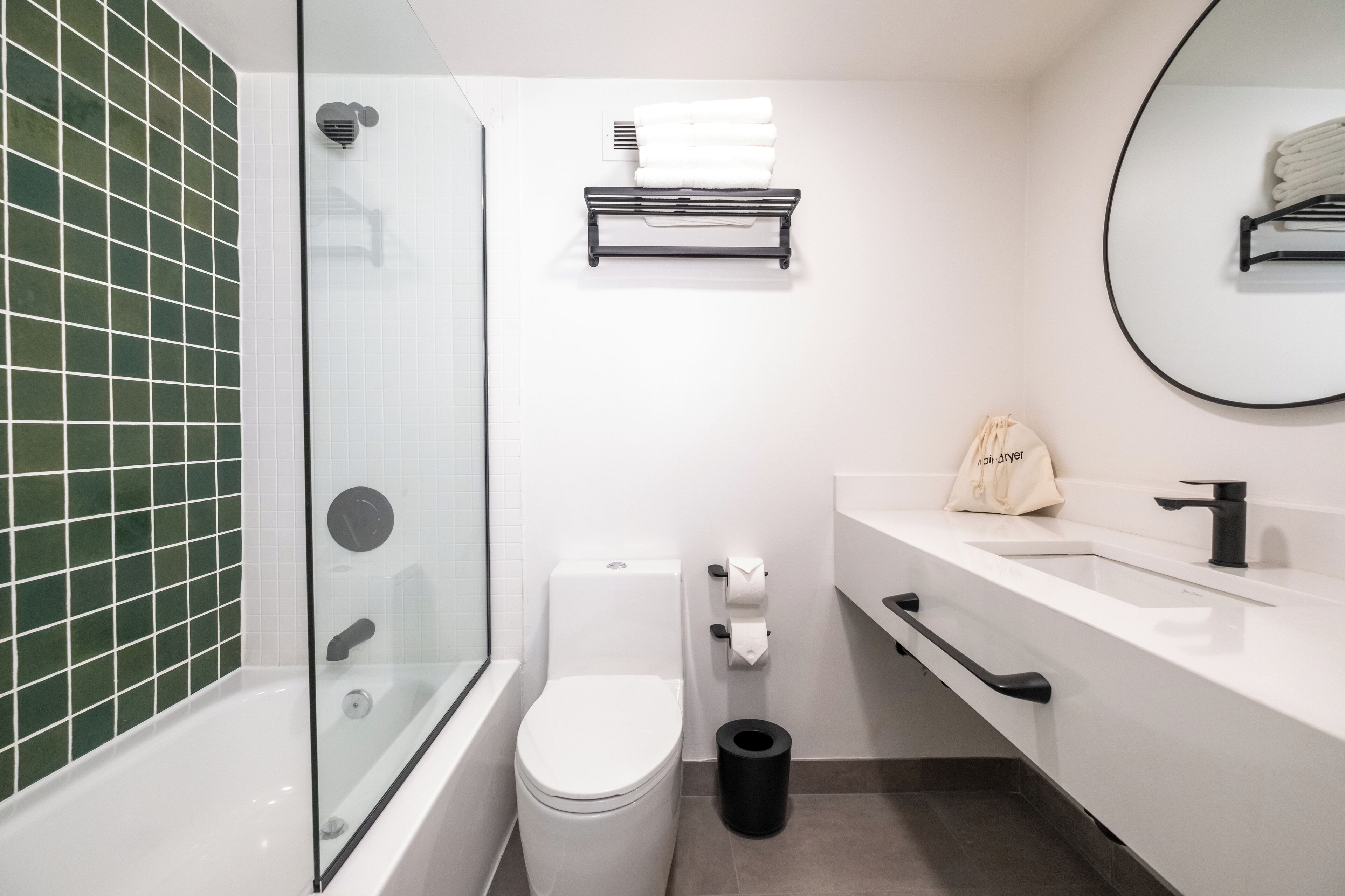 Rainfall showerhead, free toiletries, hair dryer, towels