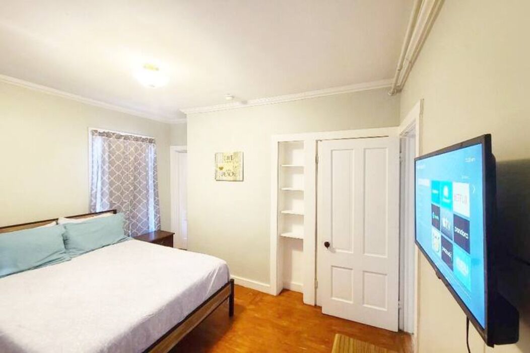 4 bedrooms, WiFi, bed sheets