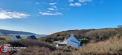 Seaside house 2 min walk, quiet