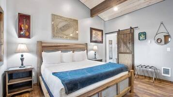 Fer et planche Ă repasser, lit parapluie, Wi-Fi gratuit, draps fournis