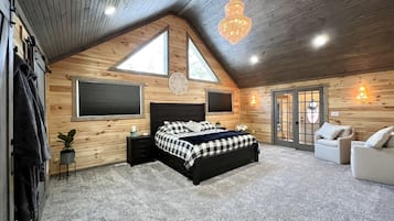 4 bedrooms, free WiFi, bed sheets, wheelchair access