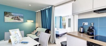 Balcons du Sud, Aybowan – T1 bis with a shared relaxation pool – Les Avirons