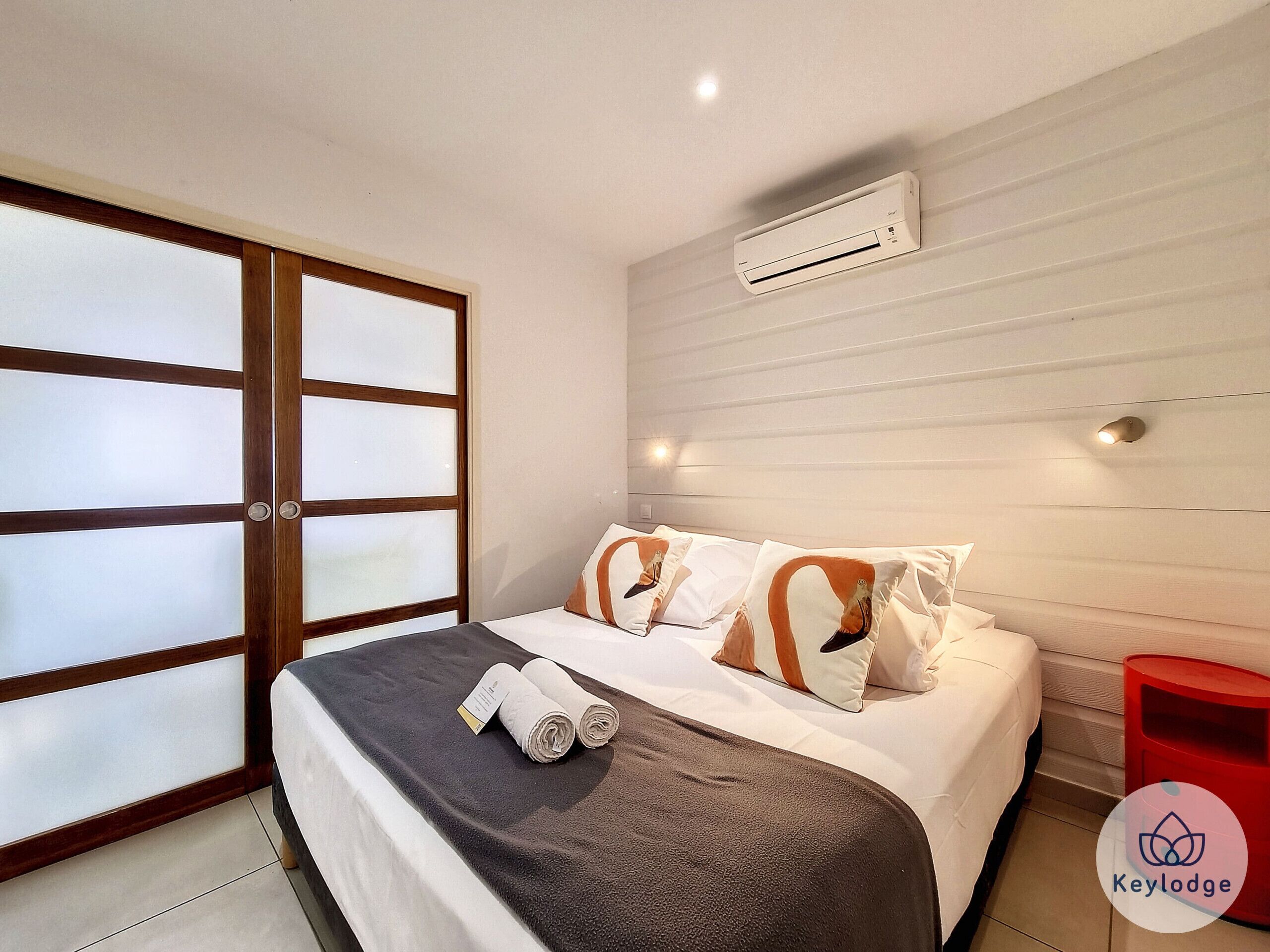 Strykjärn/strykbräda, gratis wi-fi och sängkläder