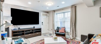 Pet-Friendly DC Area Condo w/ Yard!