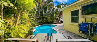 Starfish Cottage: 1 Block to the Beach! Heated Pool, 4 King Beds by Anna Maria Life Vacation Rentals