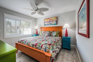 4 bedrooms, desk, iron/ironing board, free WiFi