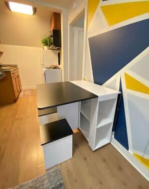 Interior - Sky in Portland Studio-Apartment across from OHSU (Portland)