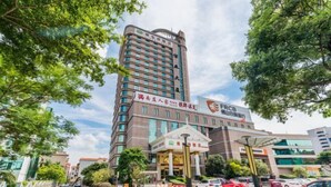 Ảnh chưa phân loại, 2 trong số 77 ảnh, nút