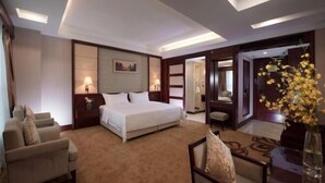Ảnh chưa phân loại, 5 trong số 77 ảnh, nút