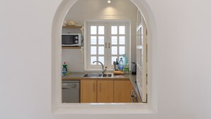 Unclassified image, 4 of 24, button - Casa Carbo, Air Conditioning - Puerto del Carmen, Lanzarote (Puerto del Carmen)
