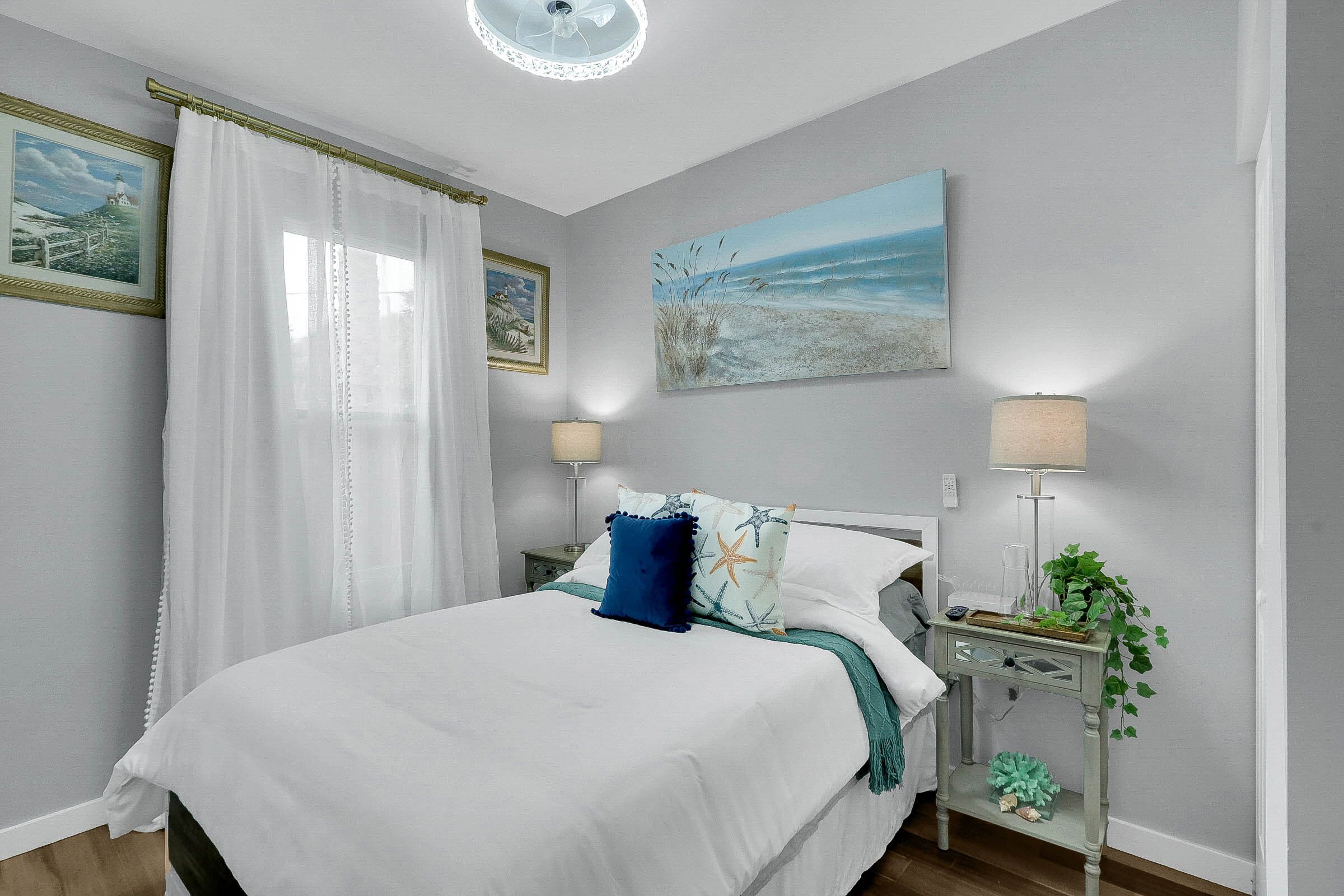 2 bedrooms, iron/ironing board, travel cot, WiFi