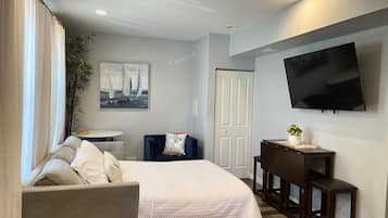 2 bedrooms, iron/ironing board, travel crib, WiFi