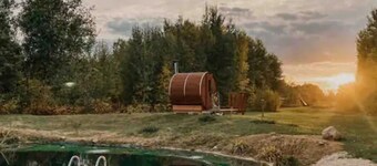 Birch A-Frame Solar off-grid with Sauna & Pool