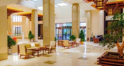 Metropark Longhua Hotel