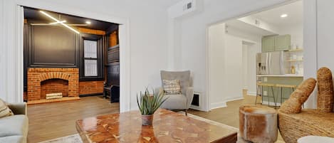 Smart TV, offices