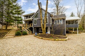 Exterior - (2026 OPEN!) New Buffalo Beauty With Private Heated Pool! (New Buffalo)