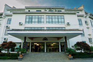 Unclassified image, 4 of 82, button - Liyang Nanshan Zhuhai Cuigu Manor Hotel (Liyang)