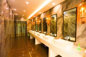 Bathroom - Liyang Nanshan Zhuhai Cuigu Manor Hotel (Liyang)
