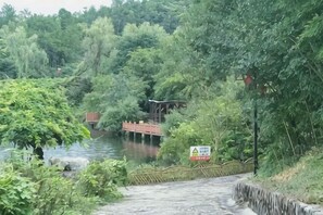 Property grounds - Liyang Nanshan Zhuhai Cuigu Manor Hotel (Liyang)