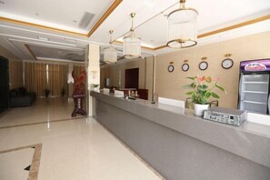 Lobby - Weisi Haoting Hotel (Chibi)