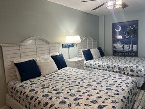 1 chambre, fer et planche à repasser, Wi-Fi gratuit, draps fournis