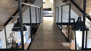 2 quartos, berço de viagem, Wi-Fi de cortesia, roupa de cama