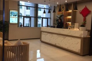 Lobby - Friend Yue Hotel (Zhangjiajie Town Centre Huilong Road) (Zhangjiajie)